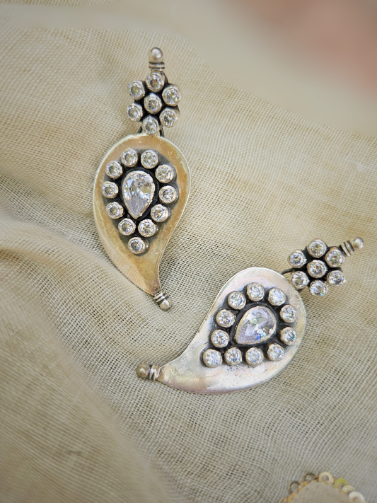 Mango Shaped Zirconia Earrings – Oxidized 925 Silver