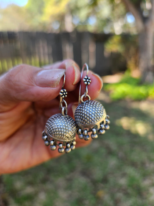 Custom jhumka