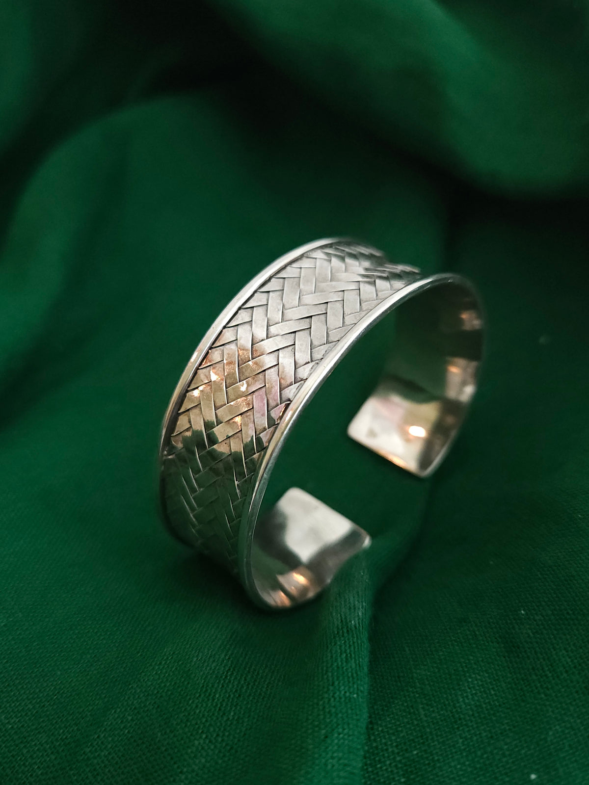 Karen Hill Tribe Woven Silver Cuff – Handcrafted in Thailand