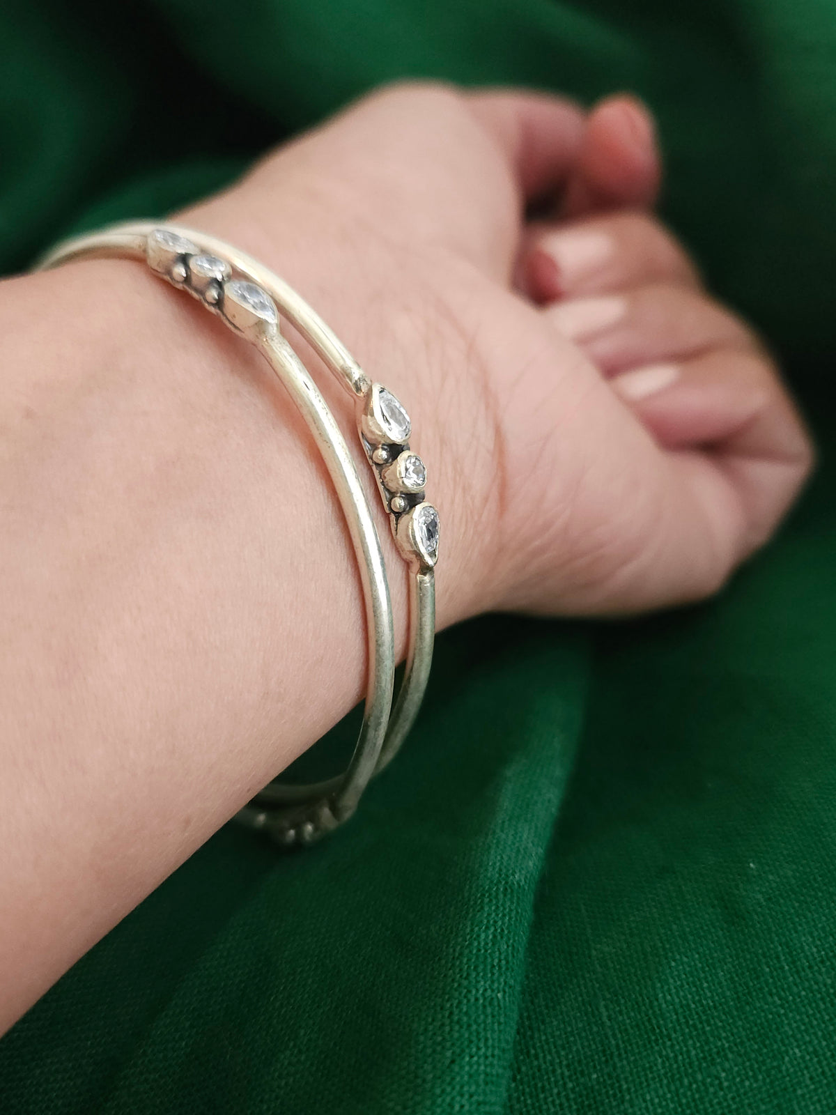 925 Sterling Silver Cubic Zirconia Bangle – Pear & Round Trio