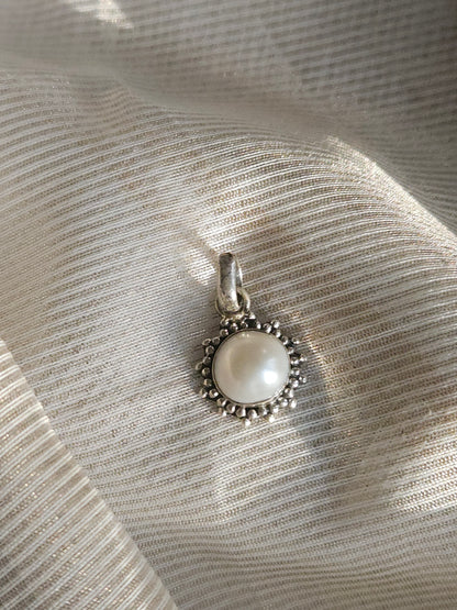 Suraj Moti Freshwater Pearl Pendant | 925 Hallmarked Sterling Silver Sunburst Pendant