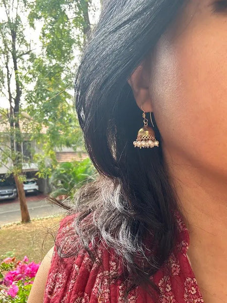 Suvarna - Small  gold polished Silver Jhumka with pearl drops