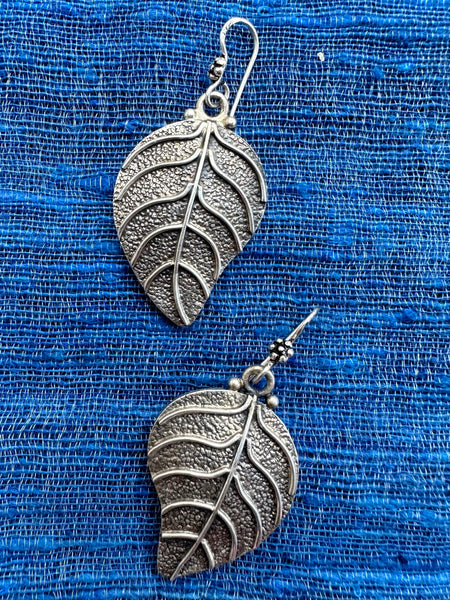 Etched finish leaf earring, oxidised silver leaf earring