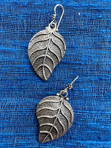 Etched finish leaf earring, oxidised silver leaf earring