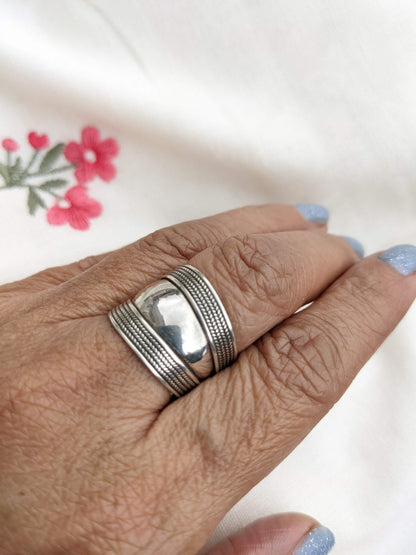 .925 Sterling Silver Wide Thumb Rope Ring
