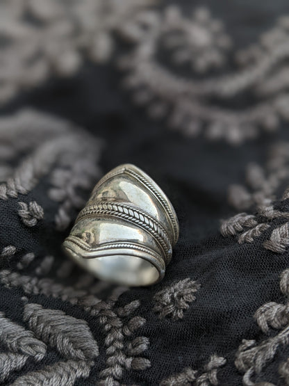 Sterling Silver Band ring, Oxidised silver ring, Wide Rope Thumb Ring