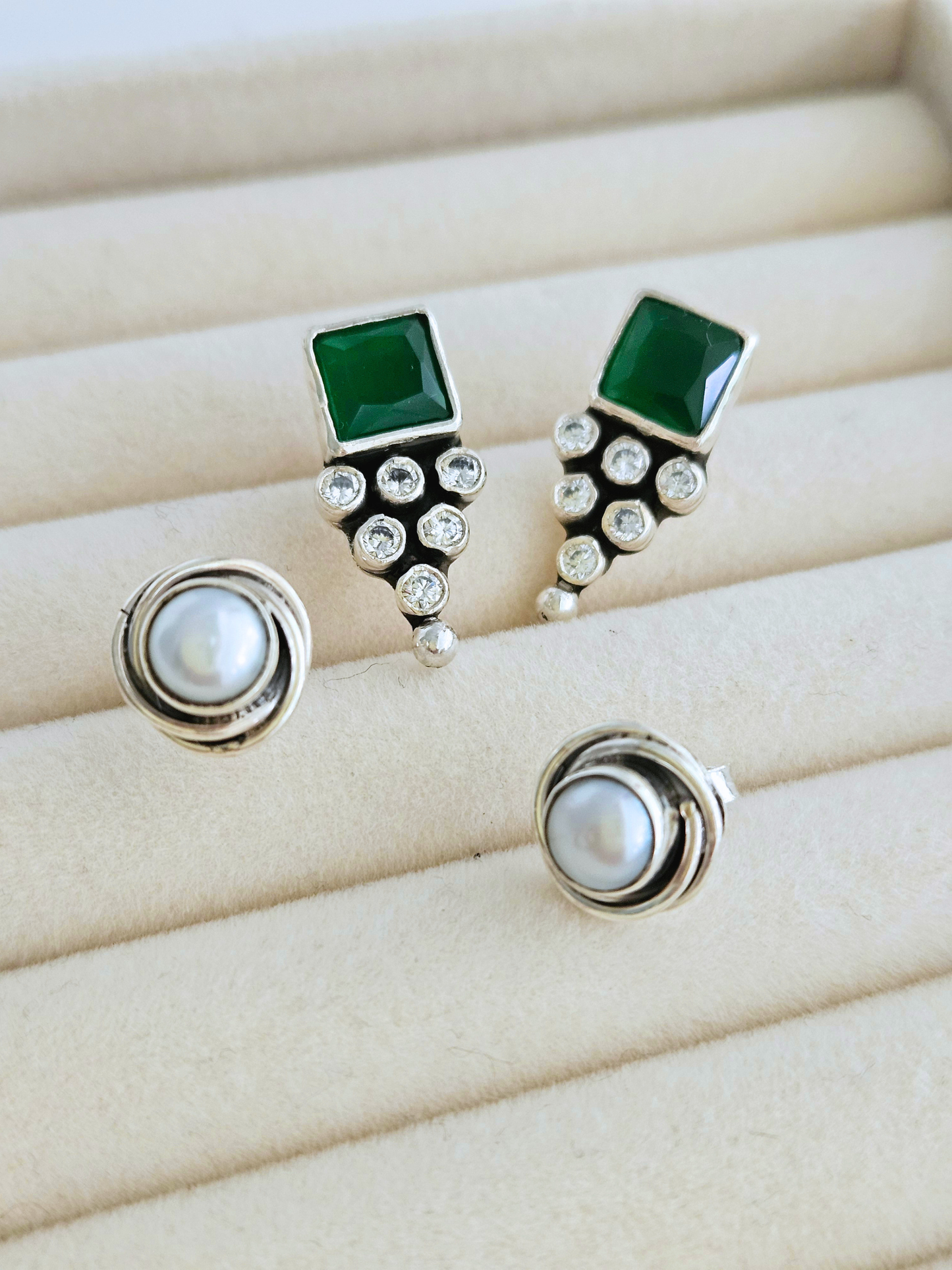 925 Sterling Silver Green Zirconia Earring