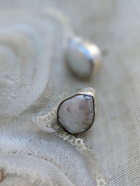 Tear shaped Baroque Pearl Stud, Baroque pearl earring, Pearl and pure silver earring