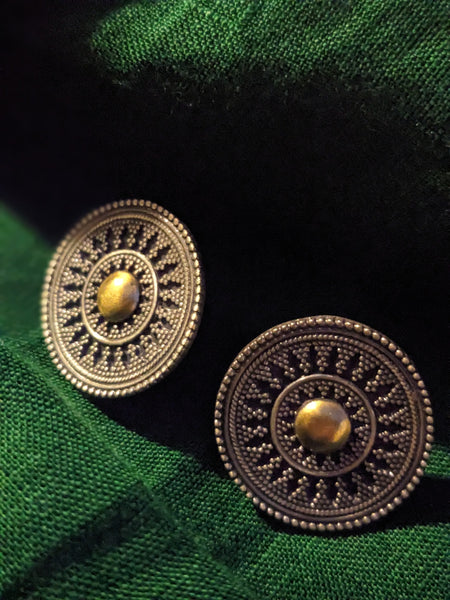 Statement dual tone rawa work pure silver studs