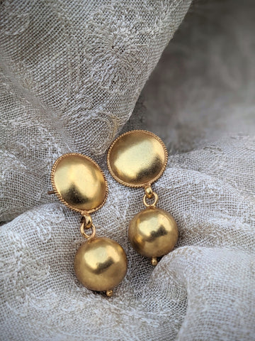 Gold polished pure silver ball earring