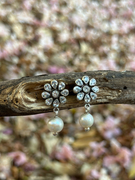 Kanti - Floral 925 Sterling Silver earring with cubic Zirconia and pearl drop