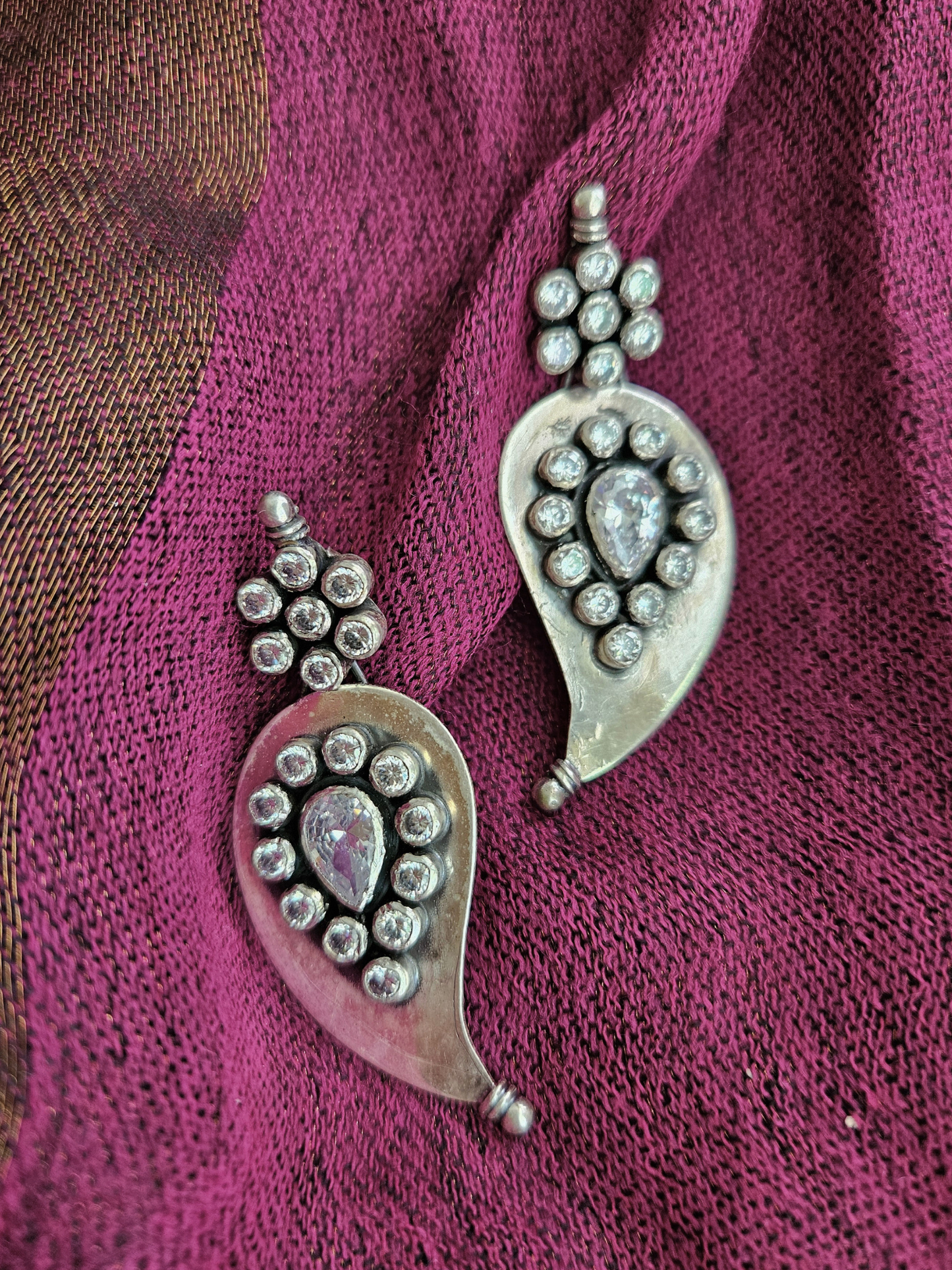 Mango Shaped Zirconia Earrings – Oxidized 925 Silver