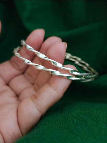 Handmade Twisted Sterling Silver Bangle – Bright Polish Stacker