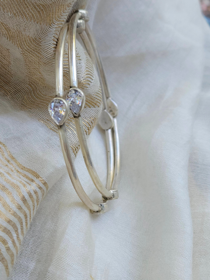 925 Sterling Silver Chudi Bangle with Pear Cubic Zirconia – Jaipur Jewelry