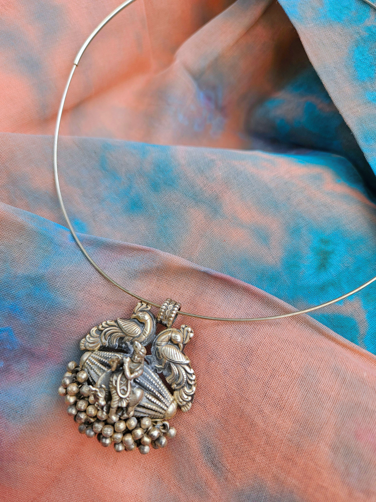 Murli Krishna Oxidised 925 Silver Wire Hasli Necklace | Handcrafted Temple Pendant with Peacocks & Ghungroo