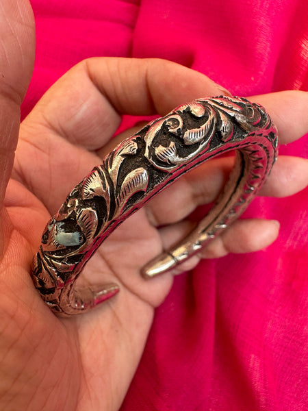 92.5 Silver Oxidized chitai bangle, Silver cuff, Classic Chitai kada