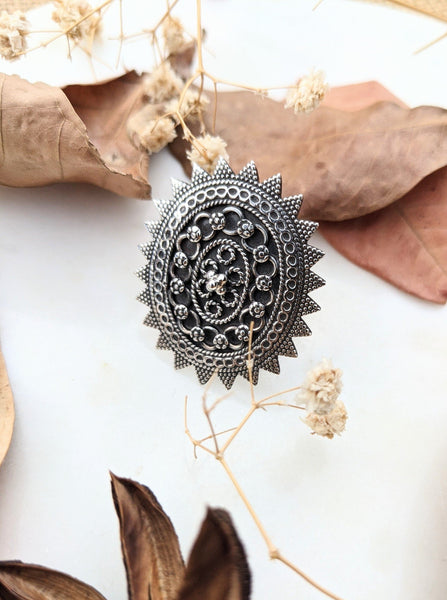 Rawa work silver ring