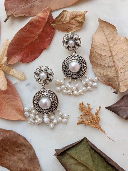 Pearl Earring