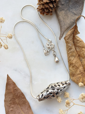 925 Sterling Silver Chitai Pendant Necklace
