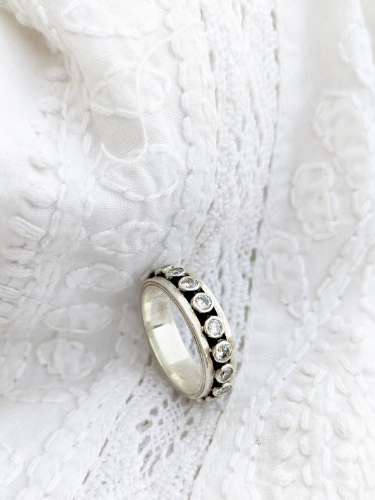 925 Sterling Silver Band ring with studded zirconia stones