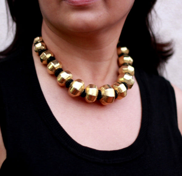 Big round dholki necklace